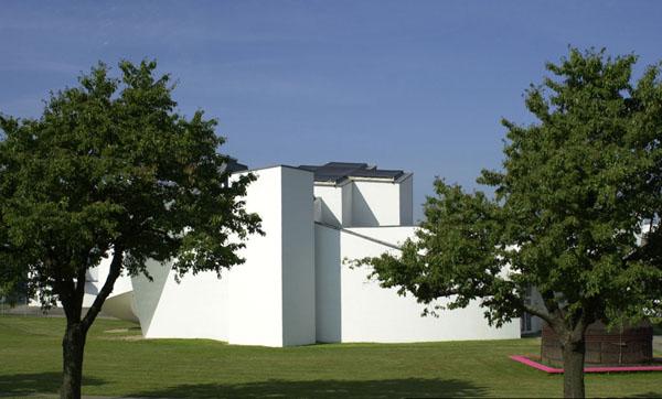 Gehry��Ʒ��Vitra�Ҿ߹�˾�ܲ�_rhzhi.net