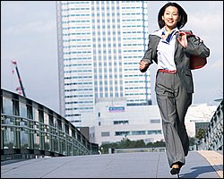 1440workwoman008.JPG